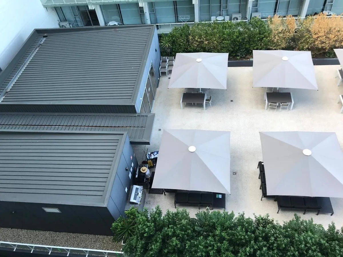 Tasha'S Apartments On Warwick Adelaide 4*,