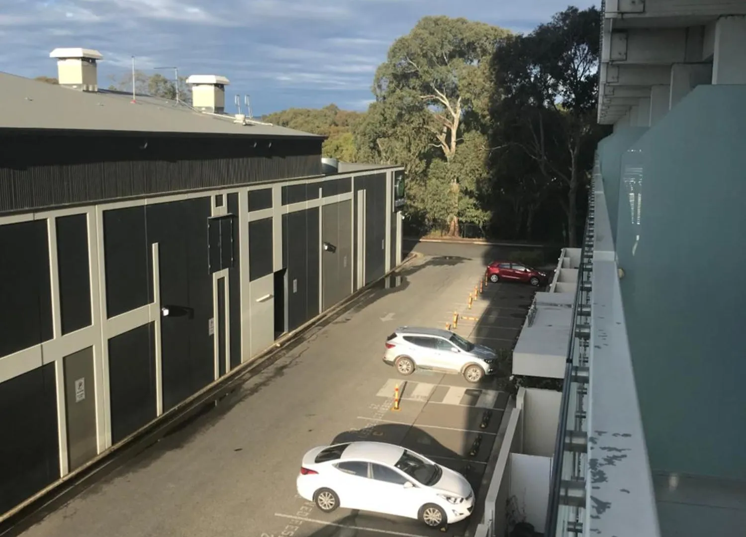 Tasha'S Apartments On Warwick Adelaide Aparthotel