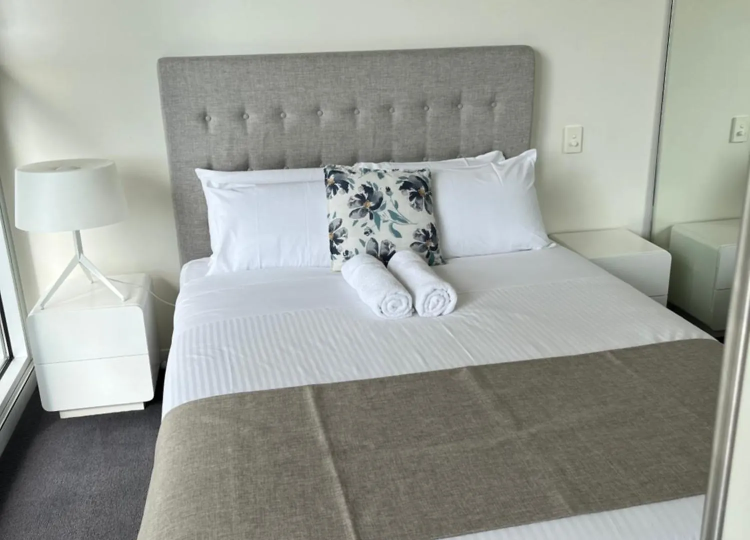 **** Aparthotel Tasha'S Apartments On Warwick Adelaide Australia